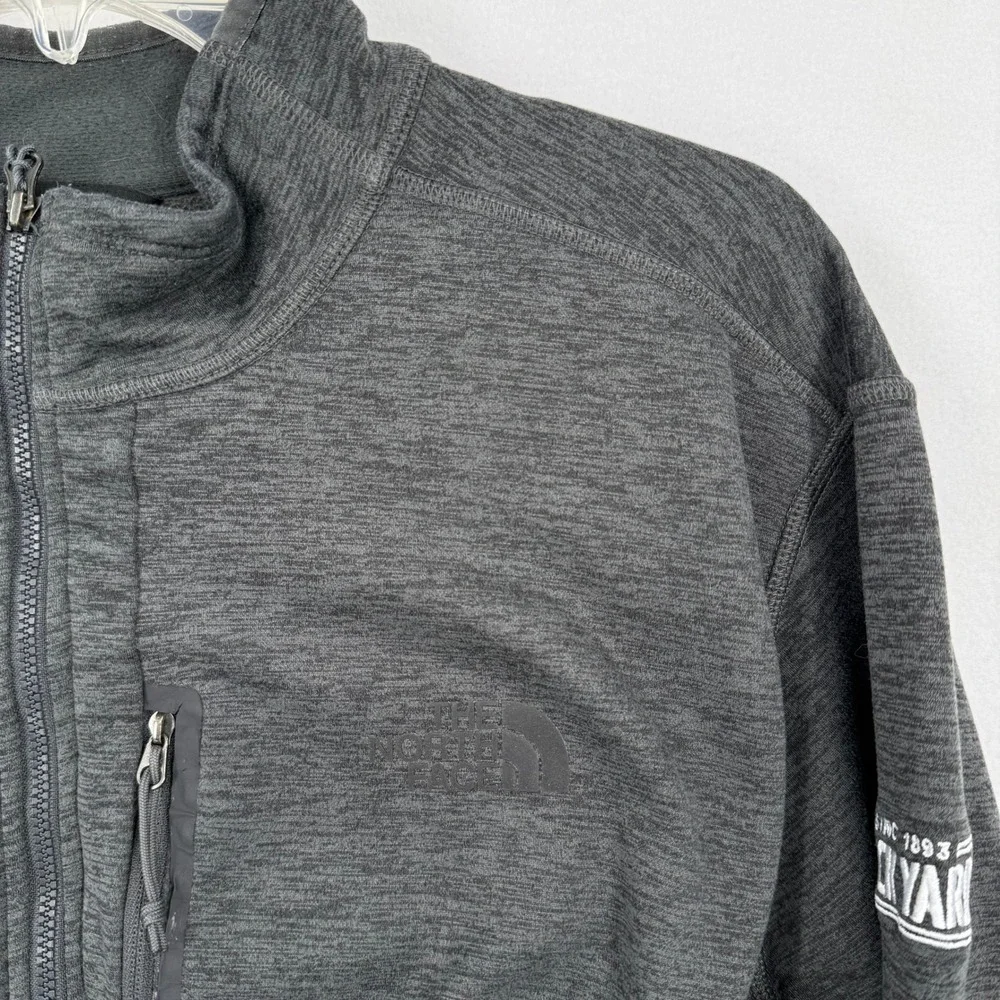 The North Face Mens Charcoal Gray‎ 1/4 Zip Fleece Pullover  XL Stock Yards